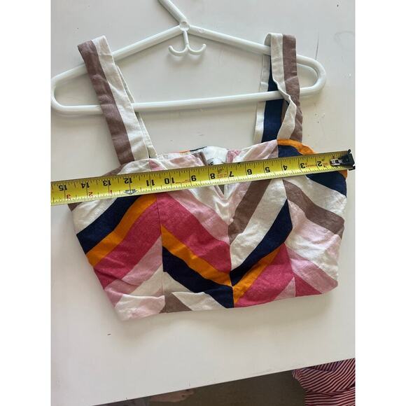 Do + Be Linen Crop Top - Picture 6 of 6